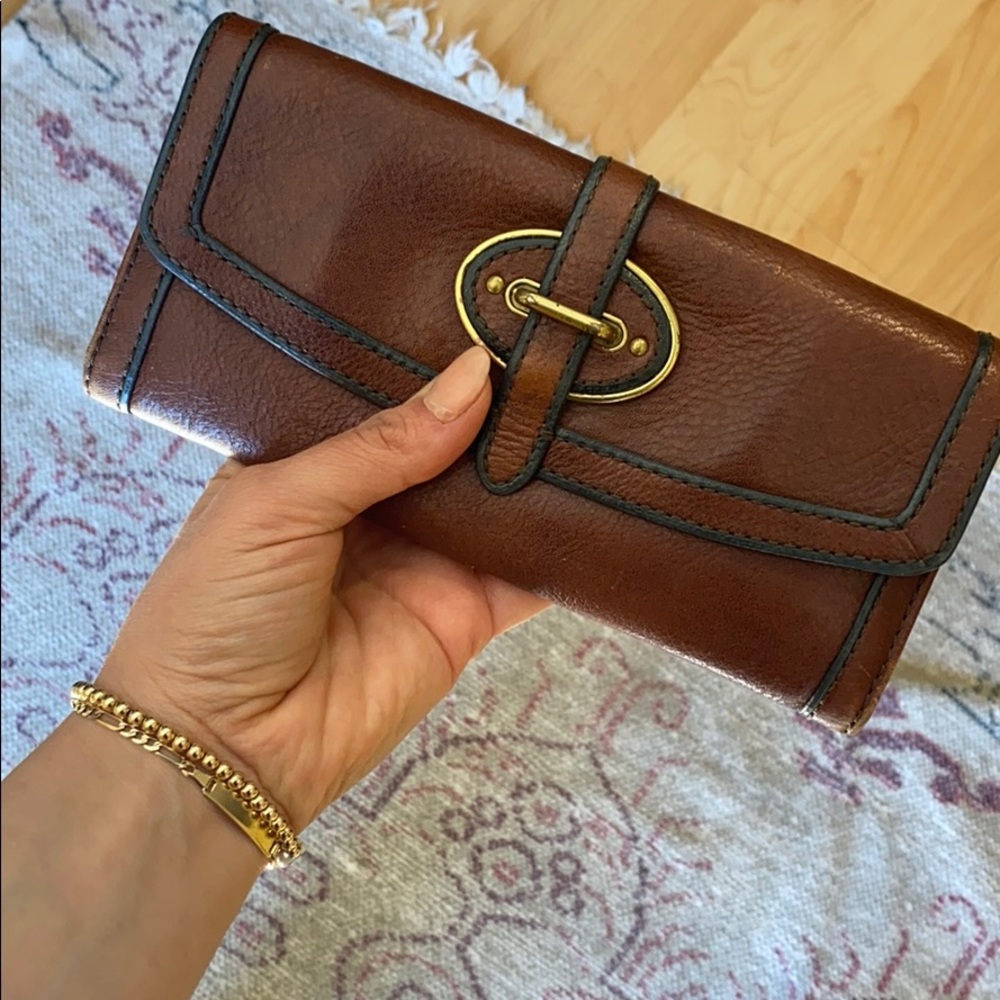 Wallet fossil
